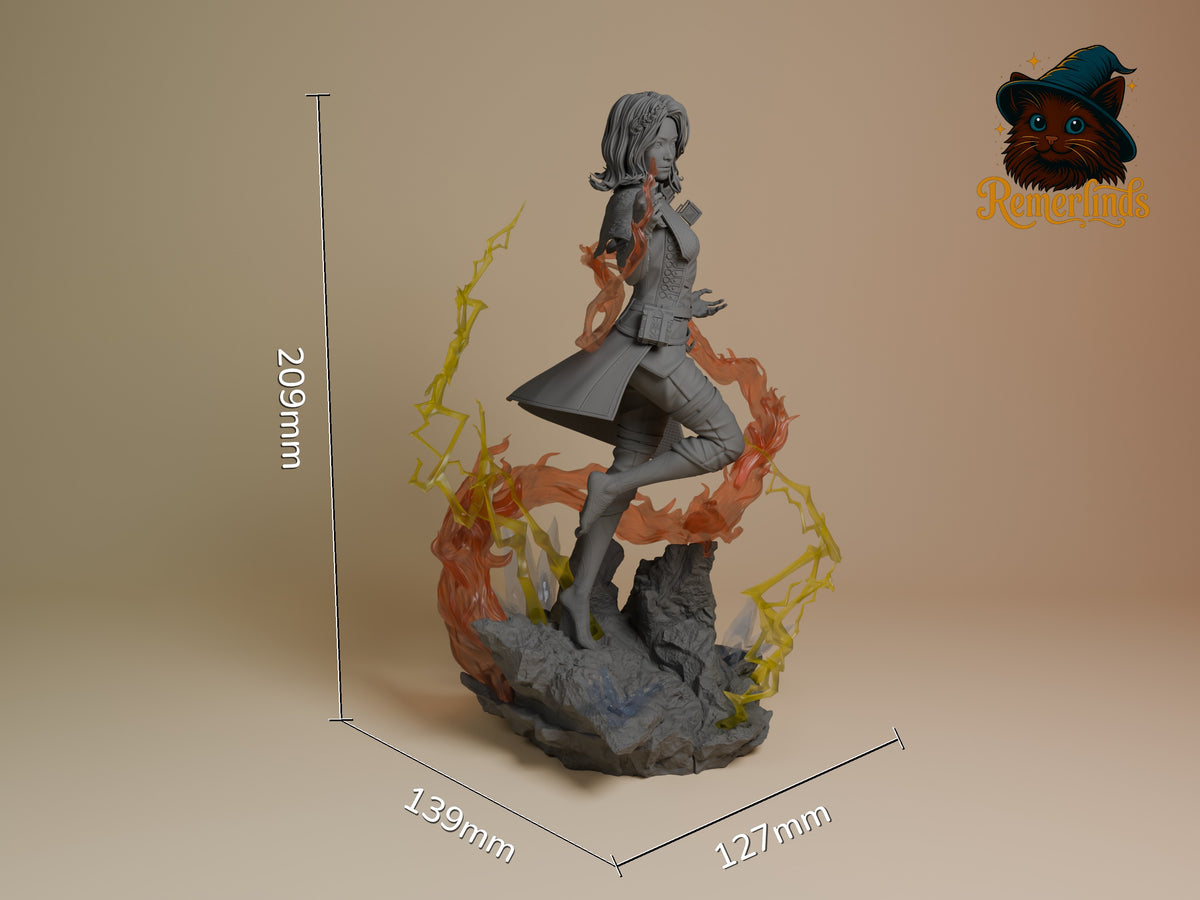 Lune from Expedition 33 resin figure shown in a dynamic pose, measuring 209mm tall.