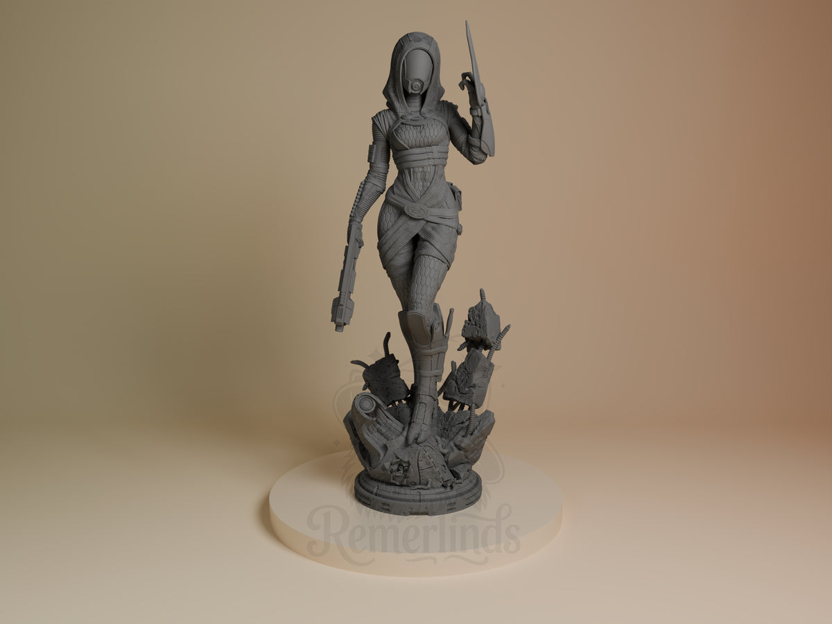 Front view of unpainted Tali'Zorah Vas Normandy from Mass Effect as a resin figure, standing on a sculpted base.